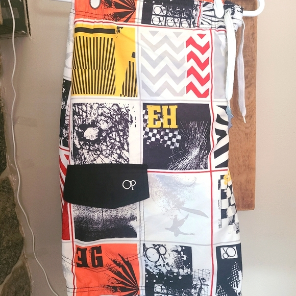 Mens board short - Picture 1 of 2